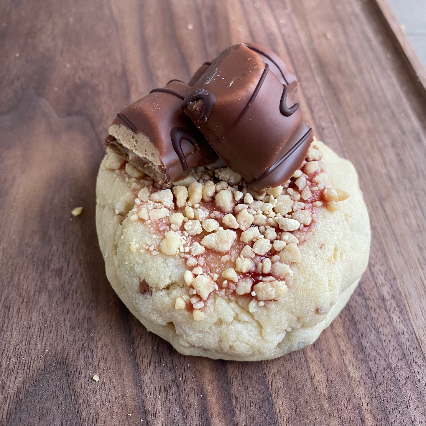 Raspberry Toasted Almond Kinder Bueno